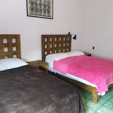 Casa Nangpa And Hostel